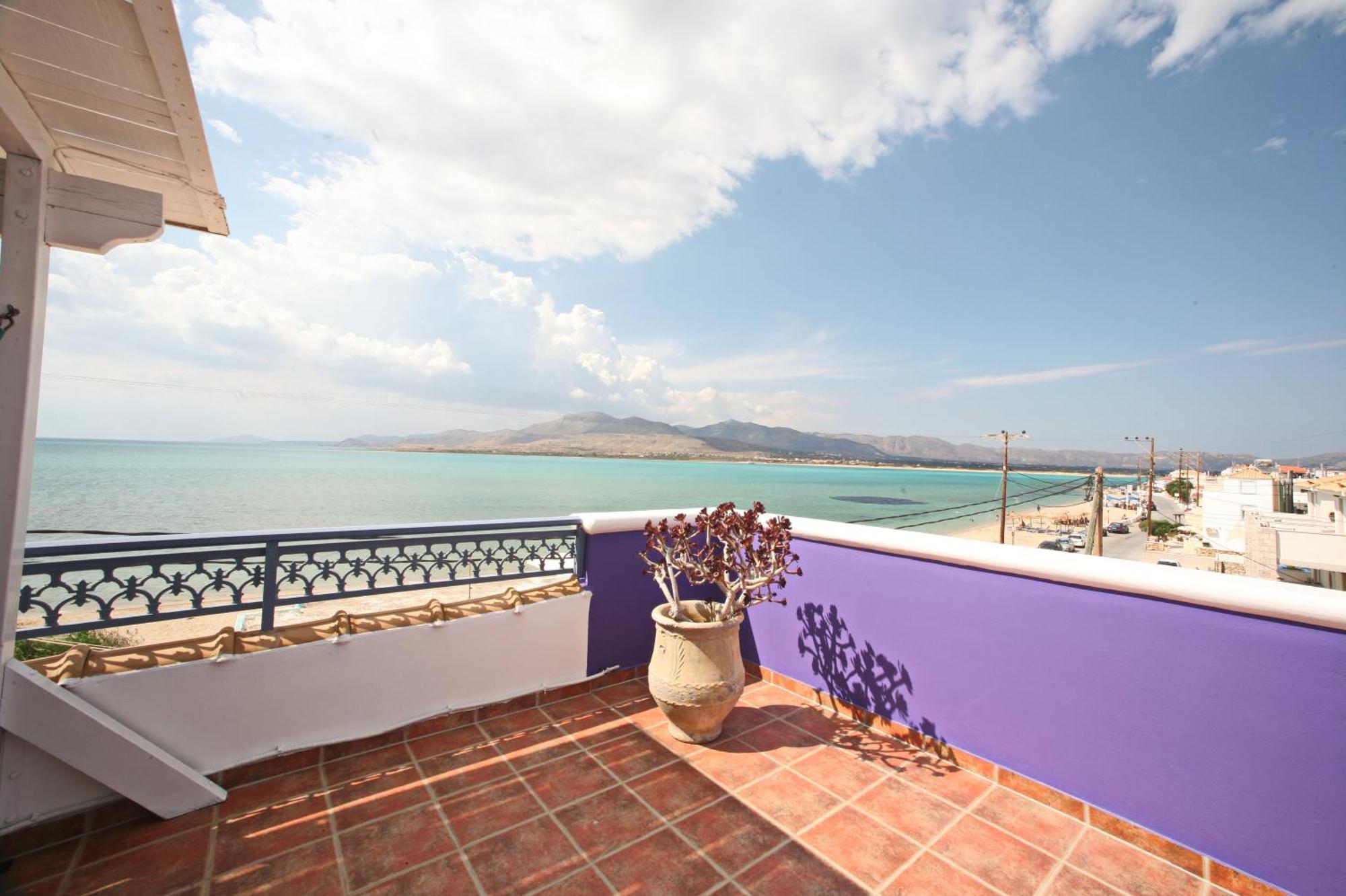 אלפוניסוס Coralli Rooms & Restaurant מראה חיצוני תמונה