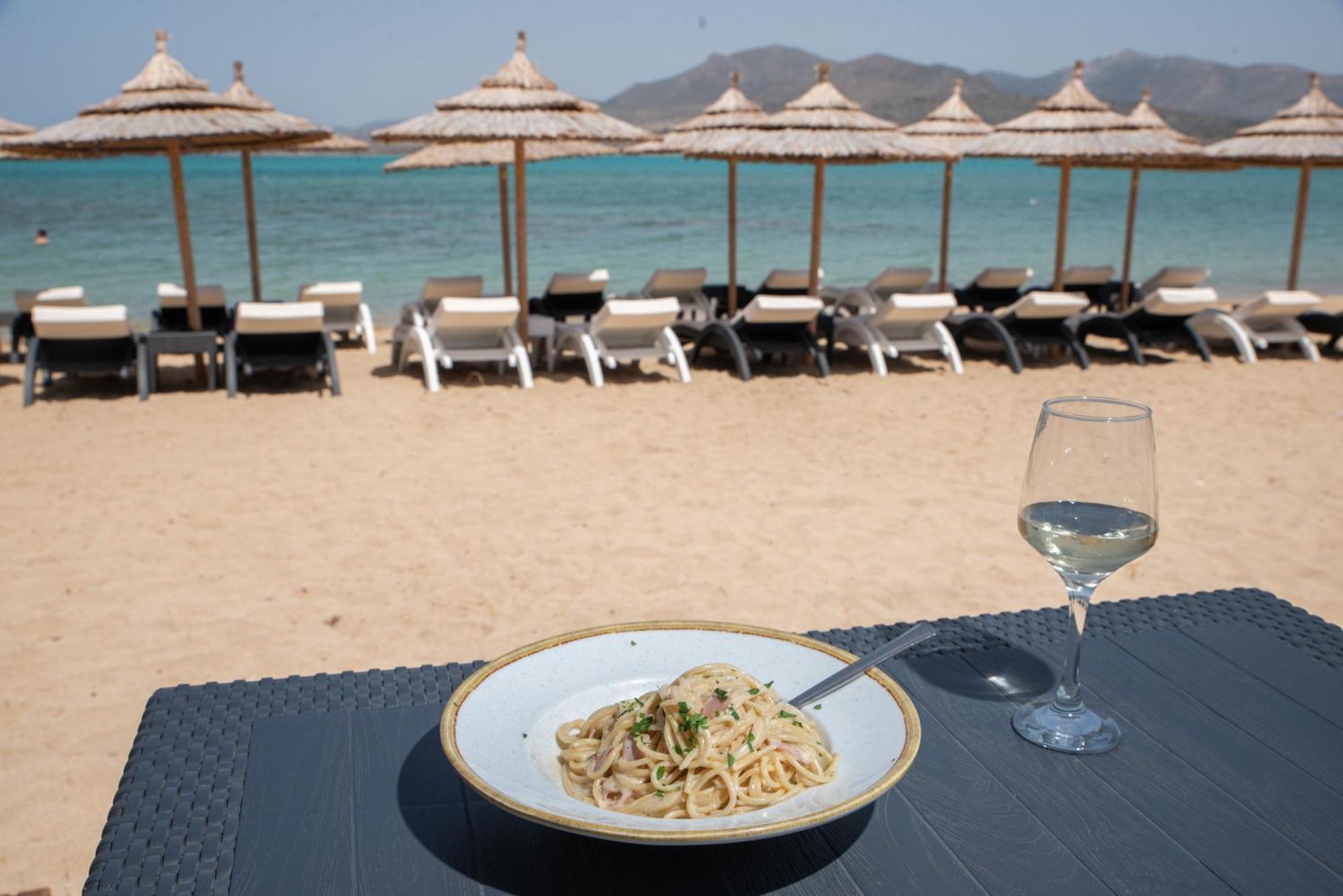 אלפוניסוס Coralli Rooms & Restaurant מראה חיצוני תמונה