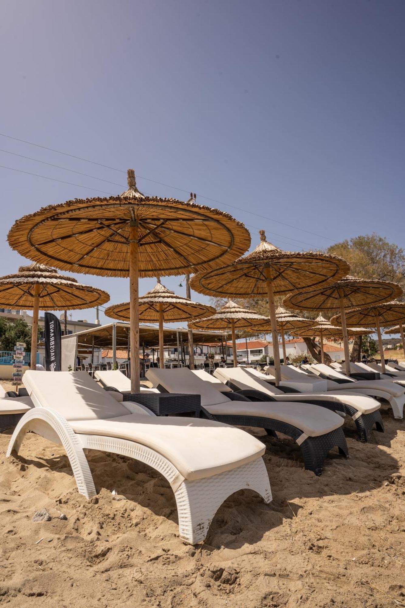 אלפוניסוס Coralli Rooms & Restaurant מראה חיצוני תמונה
